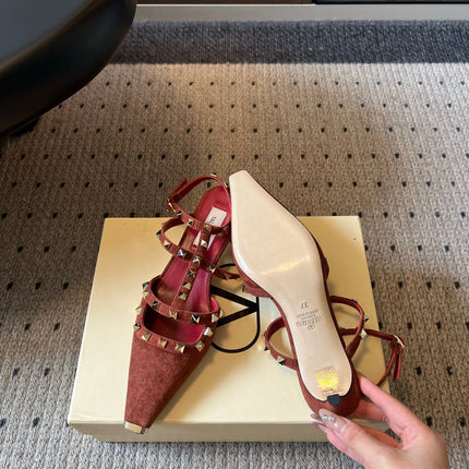 VALENTINO 26S ROCKSTUD HIGH HEELS 40 MM IN BROWN SUEDE