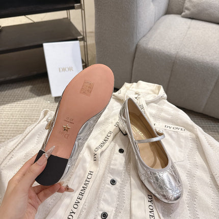 DIOR 26S MARY JANE PUMPS IN SILVER LAMBSKIN PEARL-ADORNED STRAP