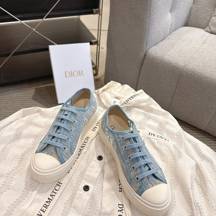 DIOR 26S SNEAKERS IN SKY BLUE OBLIQUE EMBROIDERED MESH