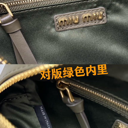 ARCADIE BAG 22 IN KELP GREEEN SMOOTH CALFSKIN EMBOSSED LOGO