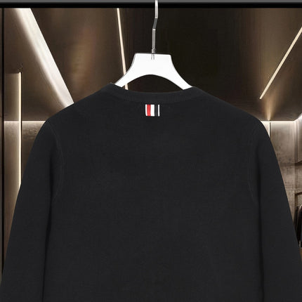 THOM 26S ROUND-NECK KNIT SWEATER 326