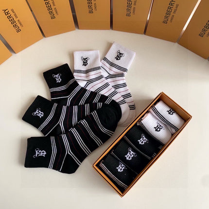 BURBERRY 26S ANKLE SOCKS 482767 (1 BOX)