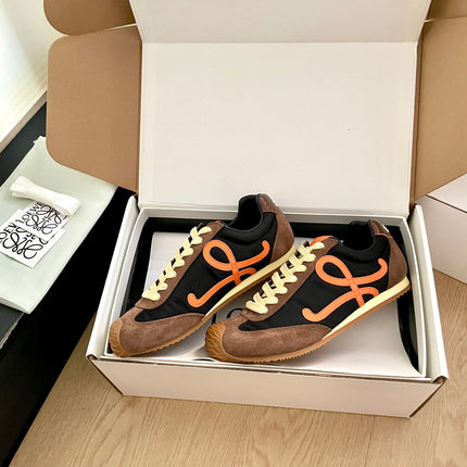 LOEWE 26S BALLET RUNNER 2.0 IN DARK BROWN SUEDE AND BLACK NYLON