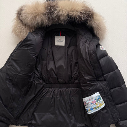 MONCLER 26S DOWN JACKET 779