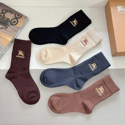 BURBERRY 26S CREW SOCKS 413872 (1 BOX)