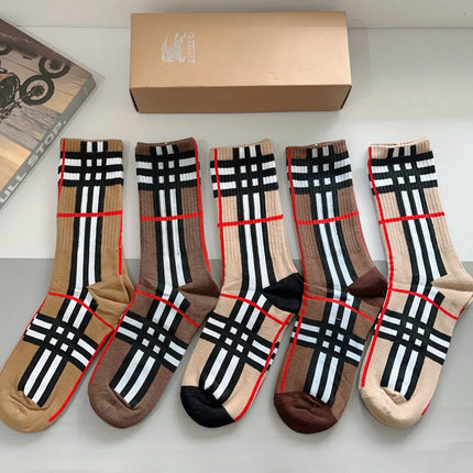 BURBERRY 26S CREW SOCKS 390524 (1 BOX)
