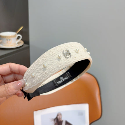 CHANEL 26S HEADBAND IN CREAM WHITE LACE FABRIC 505287