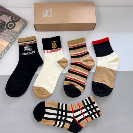 BURBERRY 26S ANKLE SOCKS 385546 (1 BOX)