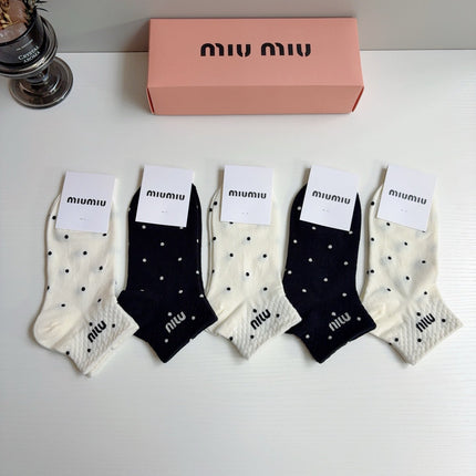 MIUMIU 26S ANKLE SOCKS 407149 (1 BOX)
