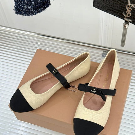 GIANVITO ROSSI 26S MARY JANE FLATS IN BLACK AND CREAM WHITE FABRIC