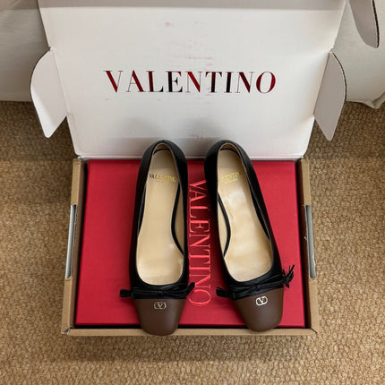 VALENTINO 26S HEELED BALLET FLATS IN BROWN AND BLACK CALFSKIN