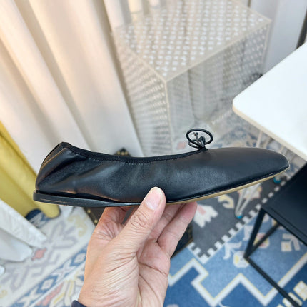 THE ROW 26S BALLET FLATS IN BLACK CALFSKIN ELASTIC TRIM WITH BOW