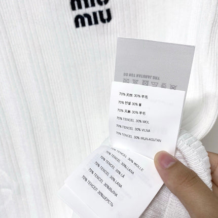 MIUMIU 26S SHORT SLEEVE T-SHIRT 1244