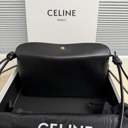 CELINE 25S TRIO FLAP 22MM IN BLACK SMOOTH LAMBSKIN GOLD HARDWARE