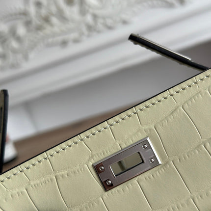 HM 25S KELLY MINI 22 CM IN LIGHT KHAKI LAMBSKIN WITH CROCODILE EMBOSSING AND SILVER HARDWARE