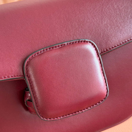 GUCCI 25S HORSEBIT 1955 MINI BAG 26 CM IN DARK RED CALFSKIN WITH GOLD HARDWARE