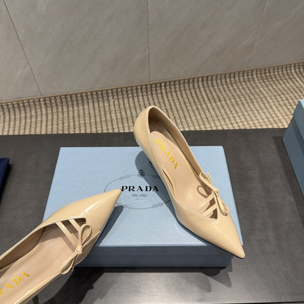 PRADA 26S POINTED TOE HEELS 75MM IN BEIGE CALFSKIN WITH BOW