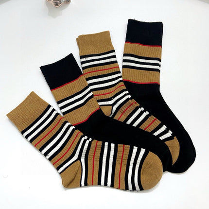 BURBERRY 26S CREW SOCKS 480394 (1 BOX)