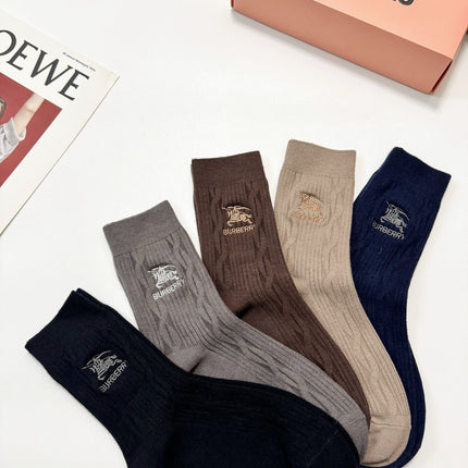 BURBERRY 26S CREW SOCKS 155683 (1 BOX)