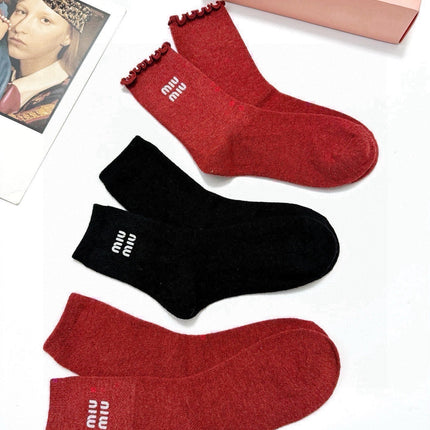 MIUMIU 26S CREW SOCKS 407171 (1 BOX)
