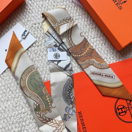 HERMES 26S SCARF 86 IN SILK 309622