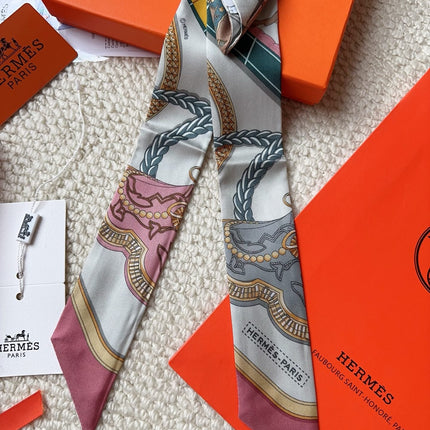 HERMES 26S SCARF 86 IN SILK 309624