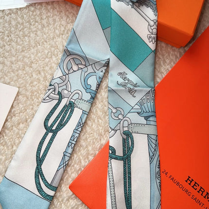 HERMES 26S SCARF 86 IN SILK 309645