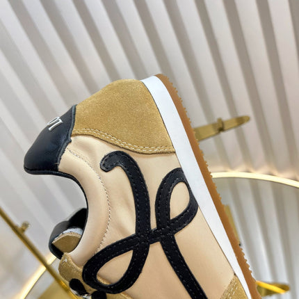 LOEWE 26S RUNNER 2.0 SNEAKERS IN SAND BEIGE FABRIC AND SUEDE