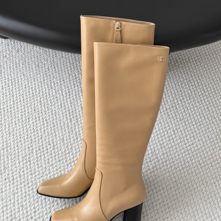 CHANEL 26S TALL BOOTS 70 MM IN BEIGE CALFSKIN SQUARE TOE