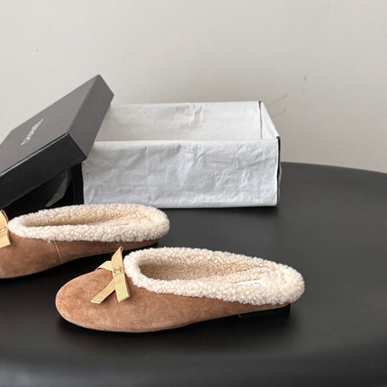 CHANEL 26S MULES IN LIGHT BROWN SUEDE AND SHEARLING