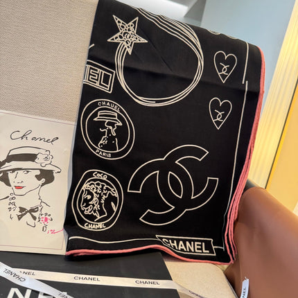 CHANEL 26S SCARF 140 IN SILK AND CASHMERE 510941