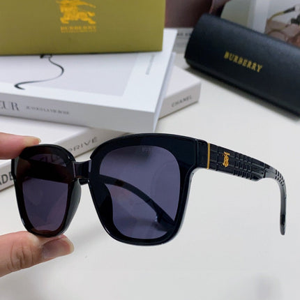 BURBERRY 26S SQUARE FRAME IN ACETATE 408177