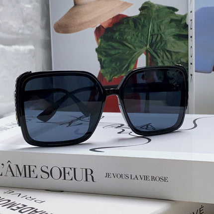 CHANEL 26S OVERSIZED SQUARE SHAPE IN ACETATE 399826