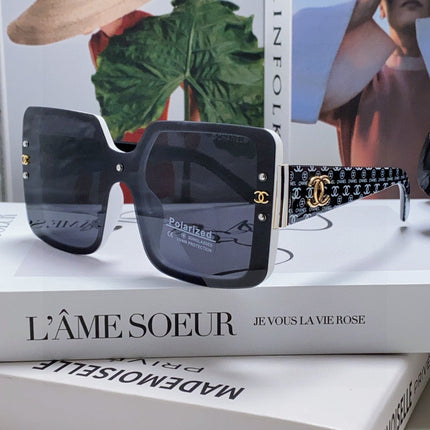 CHANEL 26S OVERSIZED SQUARE SHAPE IN ACETATE 399829