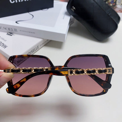 CHANEL 26S SQUARE FRAME IN ACETATE 404621