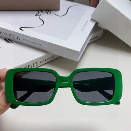 DIOR 26S RECTANGULAR FRAME IN GREEN ACETATE 422575