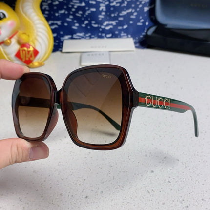 GUCCI 26S SQUARE FRAME IN ACETATE 424621