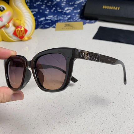 BURBERRY 26S SQUARE FRAME IN ACETATE 426334