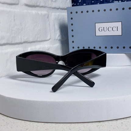 CAT-EYE FRAME SUNGLASSES 563336 IN ACETATE