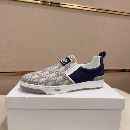 CD SOLAR SLIP-ON NAVY AND IVORY JACQUARD