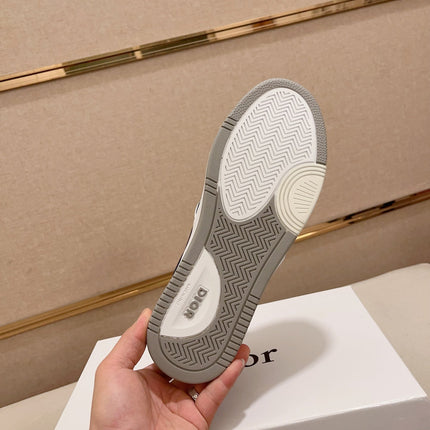 CD SOLAR SLIP-ON NAVY AND BEIGE JACQUARD