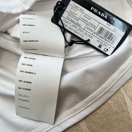 PRADA 26S SHORT SLEEVED T-SHIRT 749