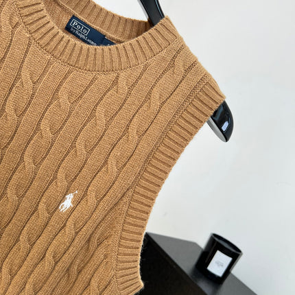 RALPH LAUREN 26S CREW-NECK CABLE-KNIT VEST 740