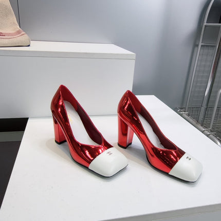 CHANEL 26S SQUARE-TOE HIGH HEELS 95 MM IN RED GLOSSY LAMBSKIN WITH WHITE CAP TOE