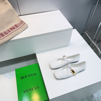BOTTEGA VENETA 26S SQUARE-TOE MARY JANES IN WHITE LAMBSKIN