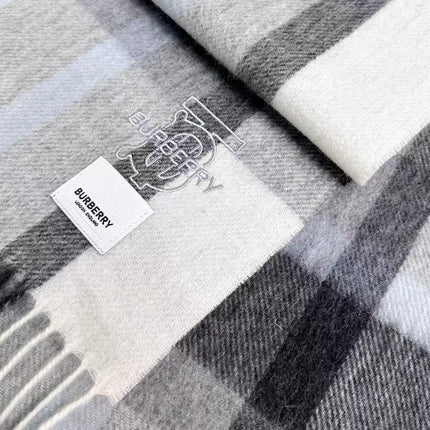 BURBERRY 26S SCARF 180CM IN CASHMERE 279894