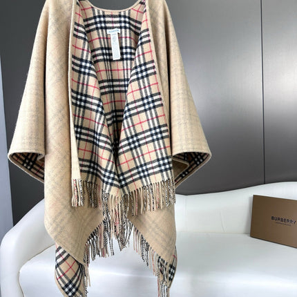 BURBERRY 26S REVERSIBLE CHECK FRINGED CAPE 150CM IN CASHMERE 309445
