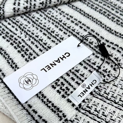 CHANEL 25S SCARF 180 CM IN CASHMERE 943879