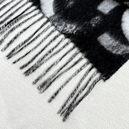 CHANEL 26S SCARF 200 IN CASHMERE 509186