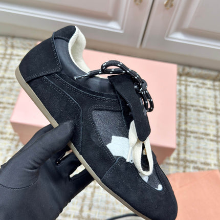 MIUMIU 26S SNEAKERS IN BLACK SUEDE 02